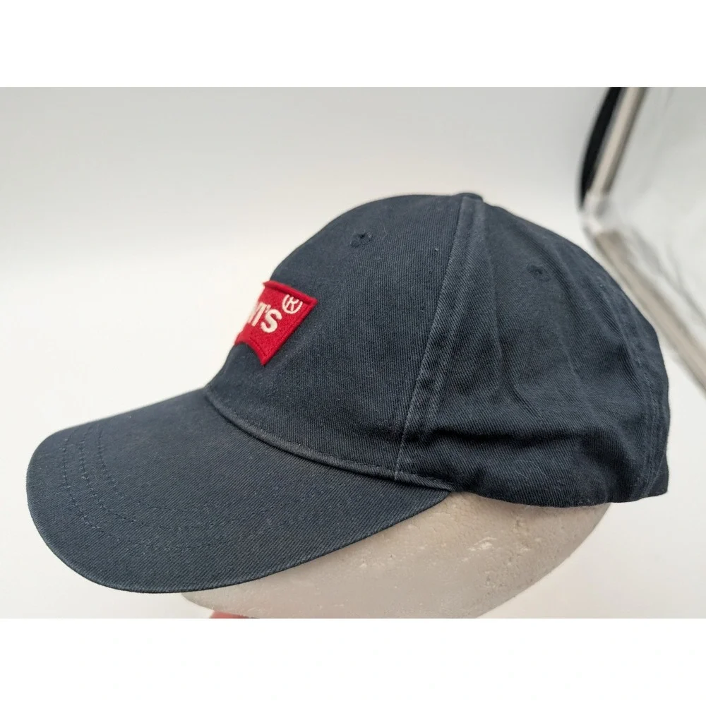 Levis Baseball Cap Navy Blue Red Logo Patch Adjustable Cotton Hat UN